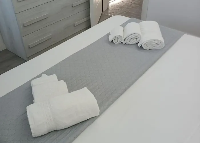 Residenza Aura * 奧爾比亞